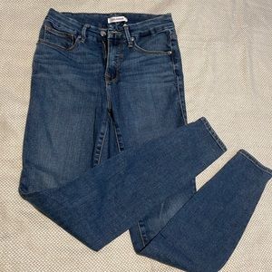 Good American size 27/4 good legs